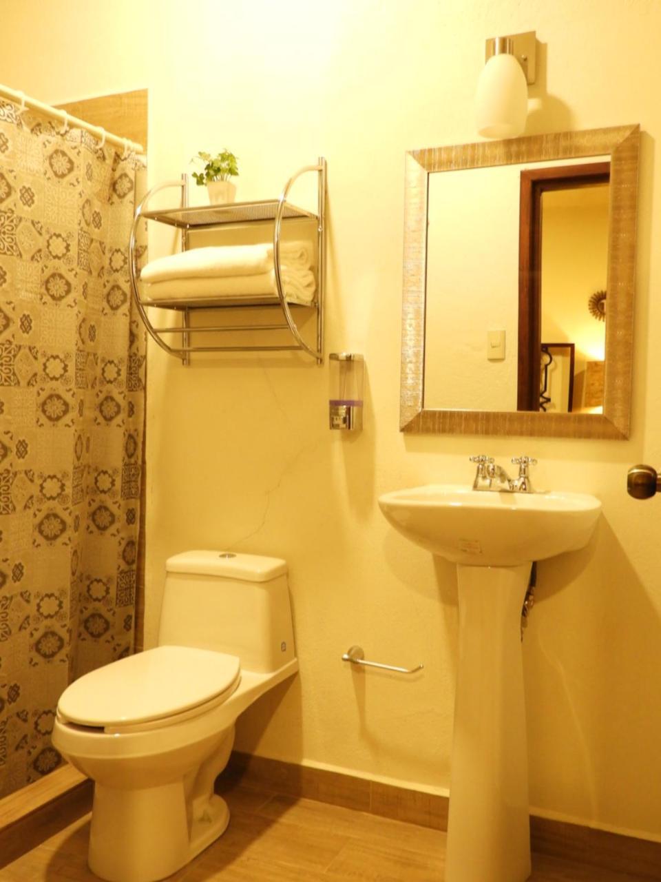 Santa Posada Suites By Lunian Guanajuato Buitenkant foto
